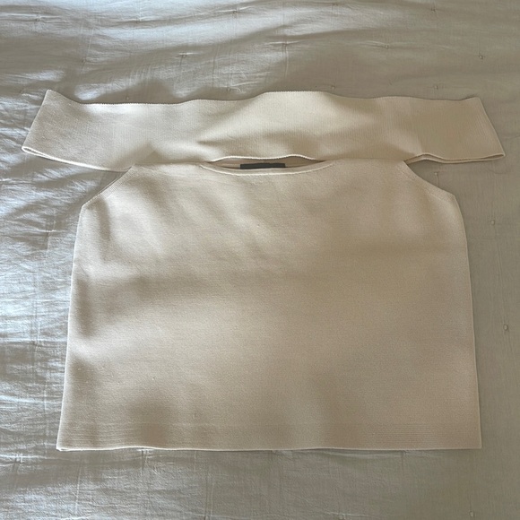 Express Body Contour Off The Shoulder Top | NWT | XL - Picture 6 of 11